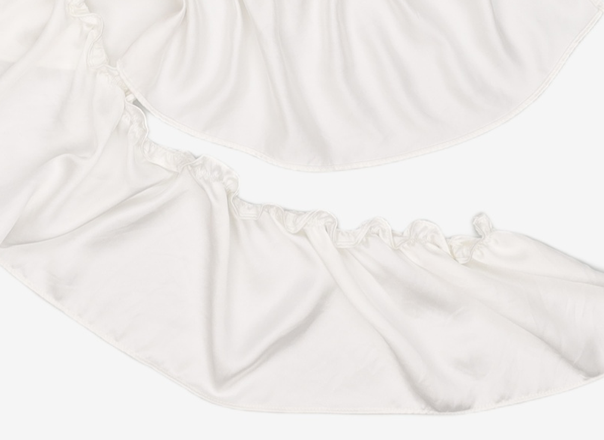 엘씨디씨티엠(LCDC™) SATIN FRILL SLEEVELESS TOP (WHITE) S