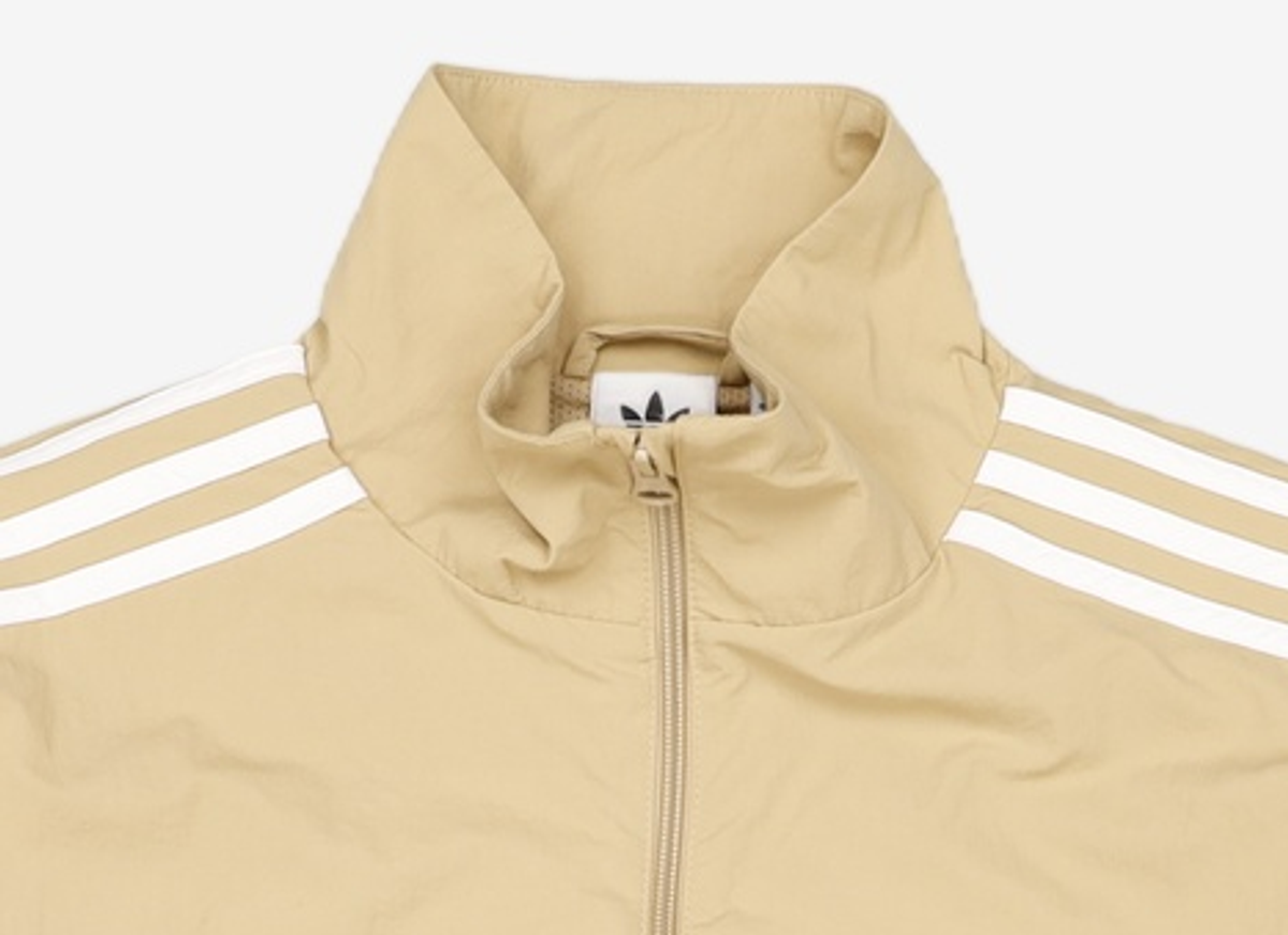 아디다스(ADIDAS) 트레이닝 재킷 160