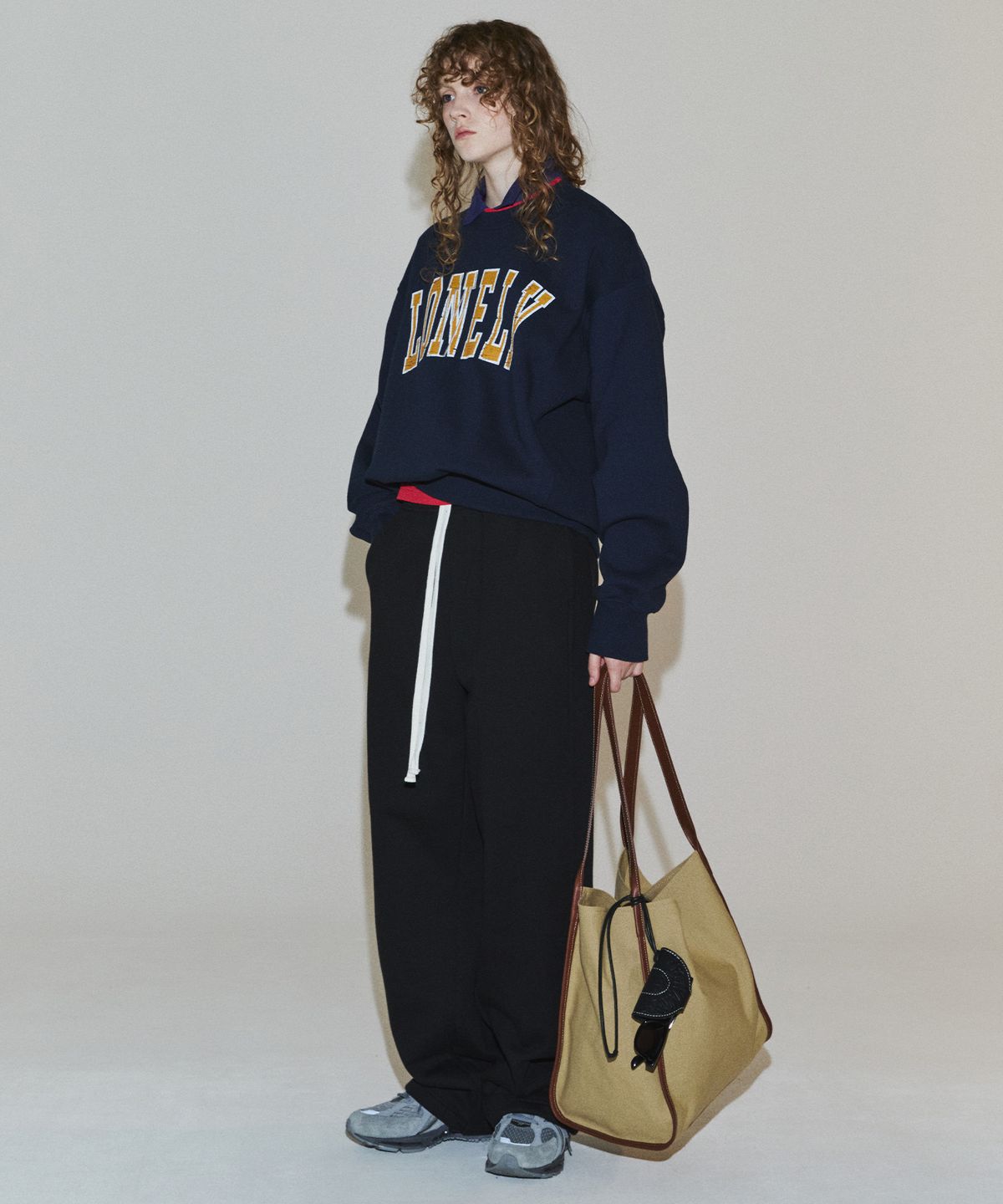 노앙(NOHANT) PIPING CARRYALL CAMPUS BAG BEIGE