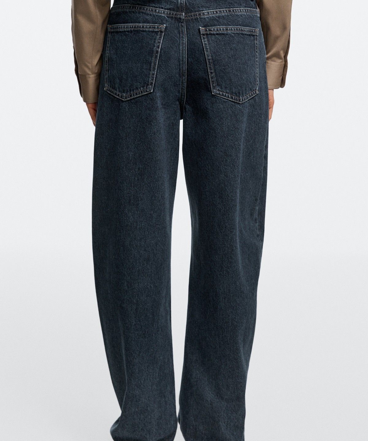 마시모두띠(MASSIMO DUTTI) 미드라이즈 배럴 핏 진