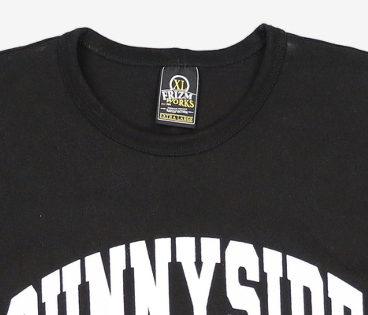 프리즘웍스(FRIZMWORKS) SUNNYSIDE LOGO TEE _ BLACK XL