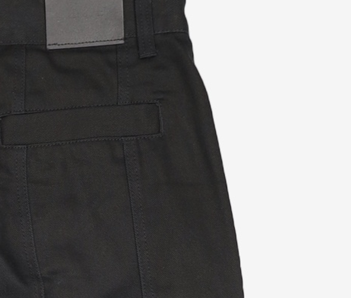 메종미네드(MAISON MINED) HEM BUTTON UTILITY CARGO PANTS BLACK 50
