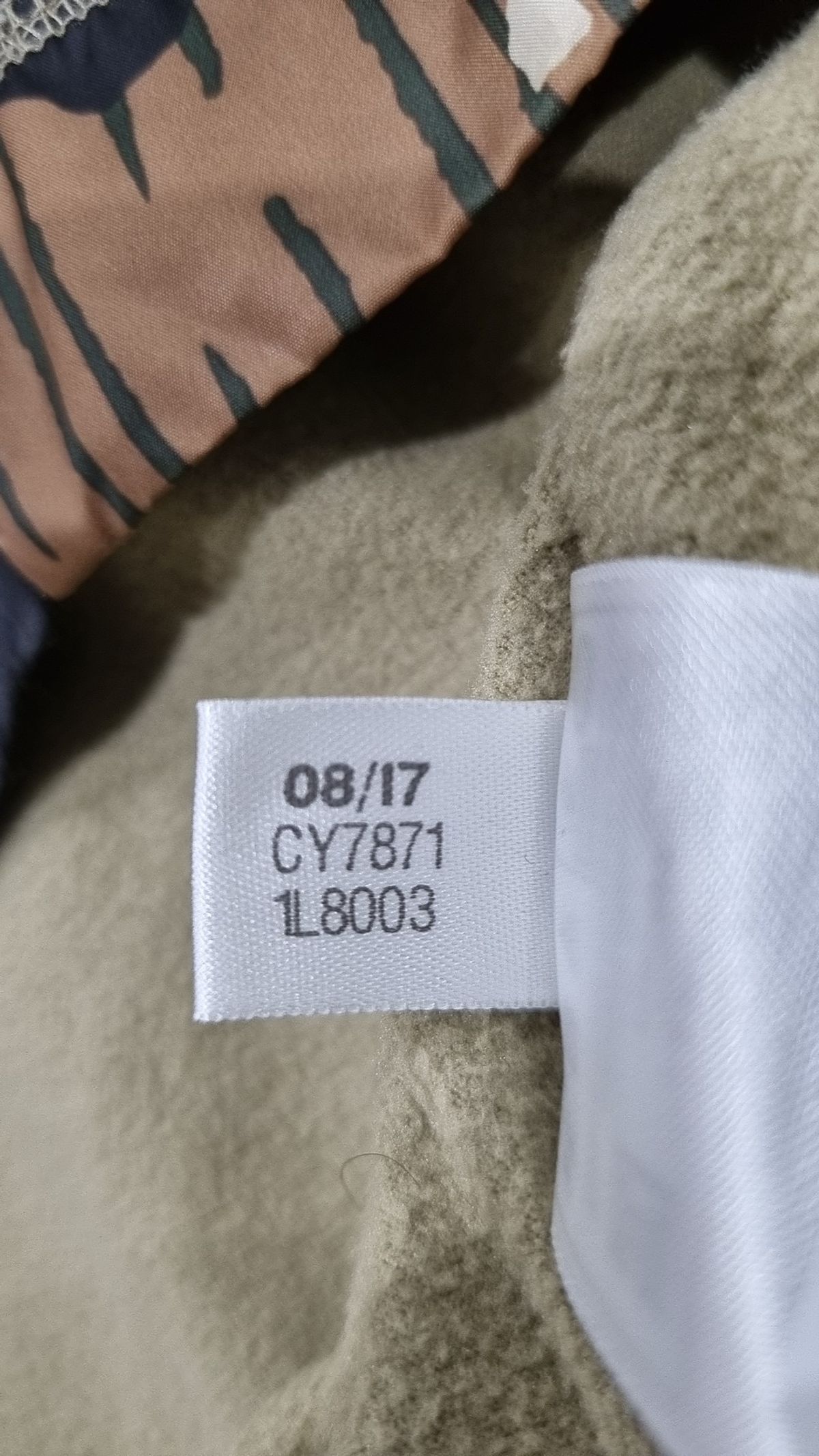 아디다스(ADIDAS) [CY7871] 퍼렐 휴 윈드브레이커 - 카모 95