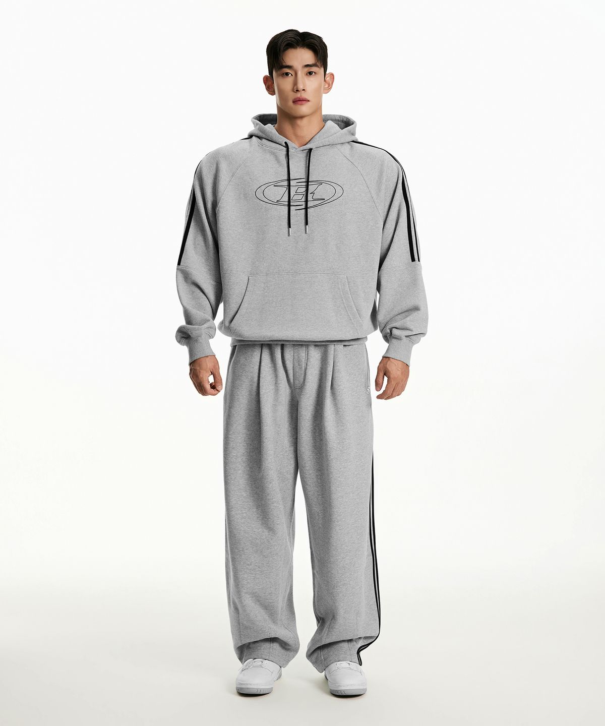 본투윈(BORN TO WIN) CHROME B TRACK LINE MAXI WIDE PANTS [MELANGE GREY]