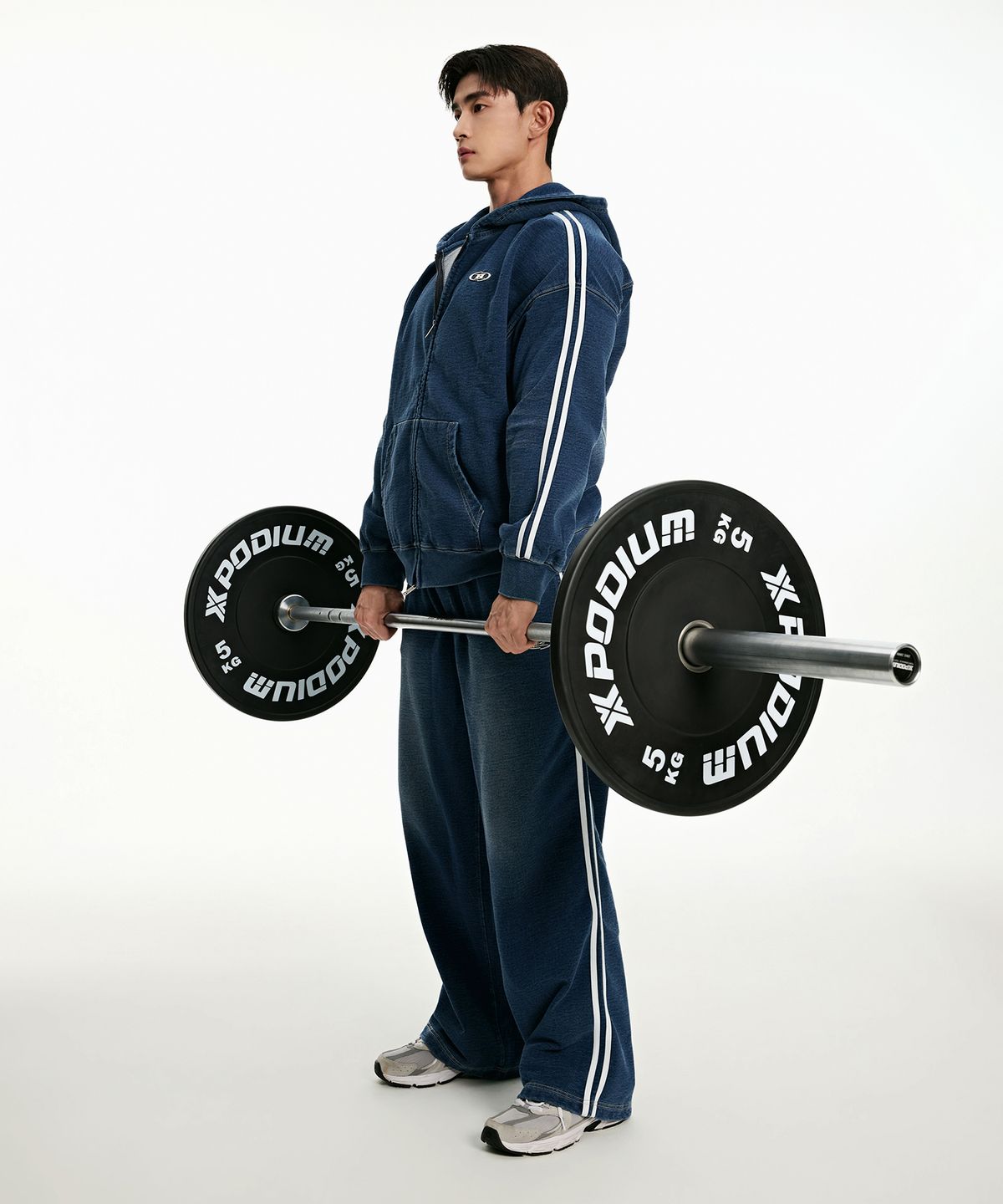본투윈(BORN TO WIN) DENIM LIKE TRACK LINE SWEAT PANTS [MID DENIM]