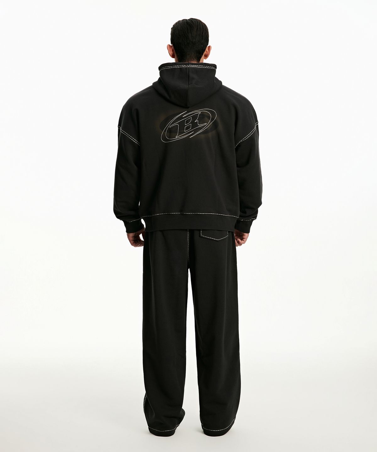 본투윈(BORN TO WIN) CHROME B BOLD LINE HOODIE ZIP-UP [WASHED BLACK]