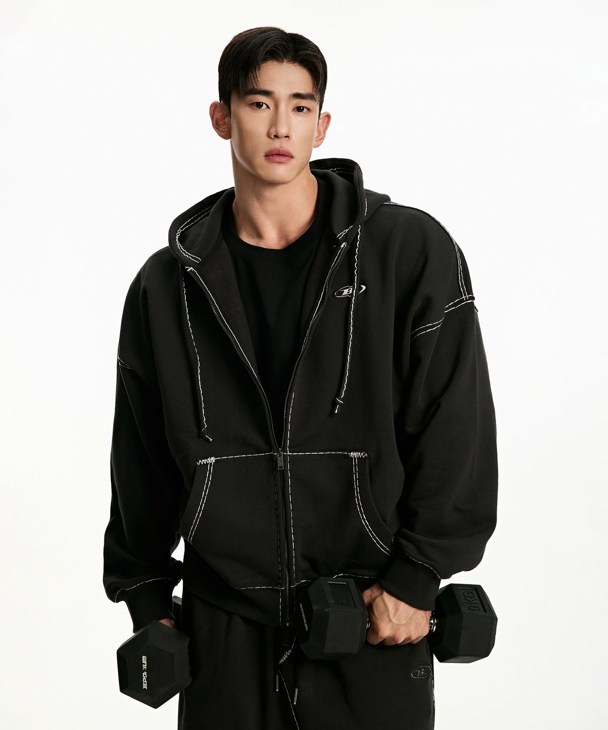본투윈(BORN TO WIN) CHROME B BOLD LINE HOODIE ZIP-UP [WASHED BLACK]