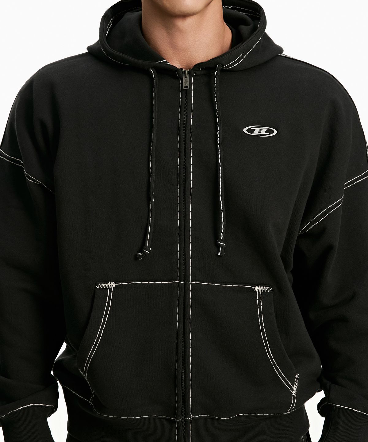 본투윈(BORN TO WIN) CHROME B BOLD LINE HOODIE ZIP-UP [WASHED BLACK]