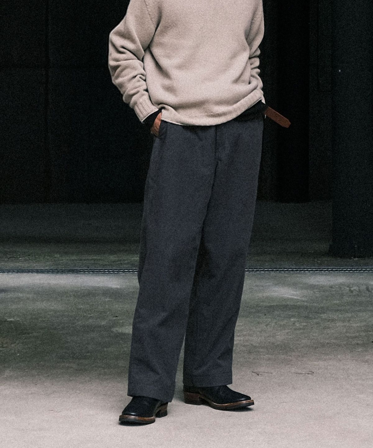 비디알(VDR) ROUGHNECK PANTS [Darkgray]