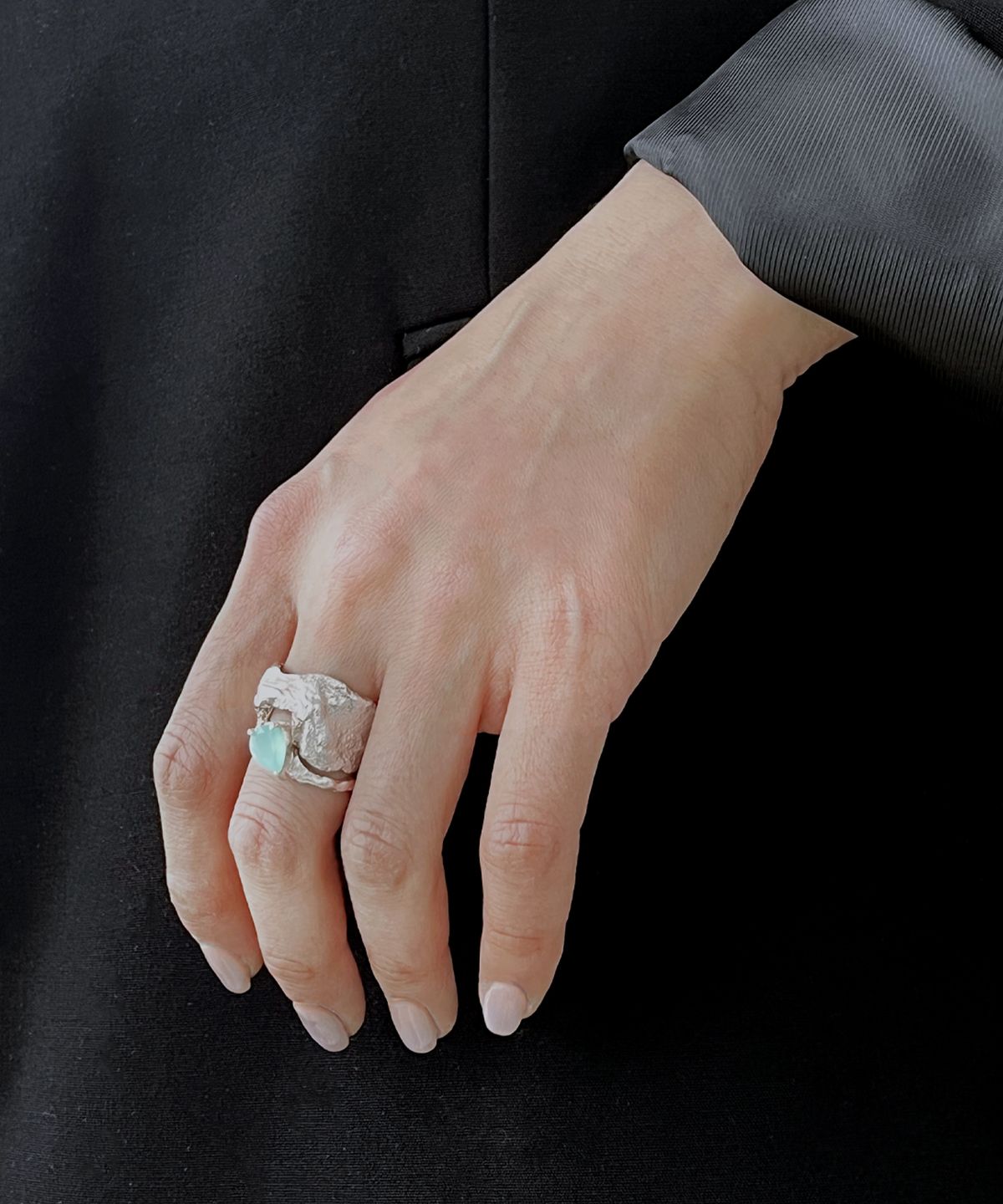 너울(NEOUL) Water Drop Ring