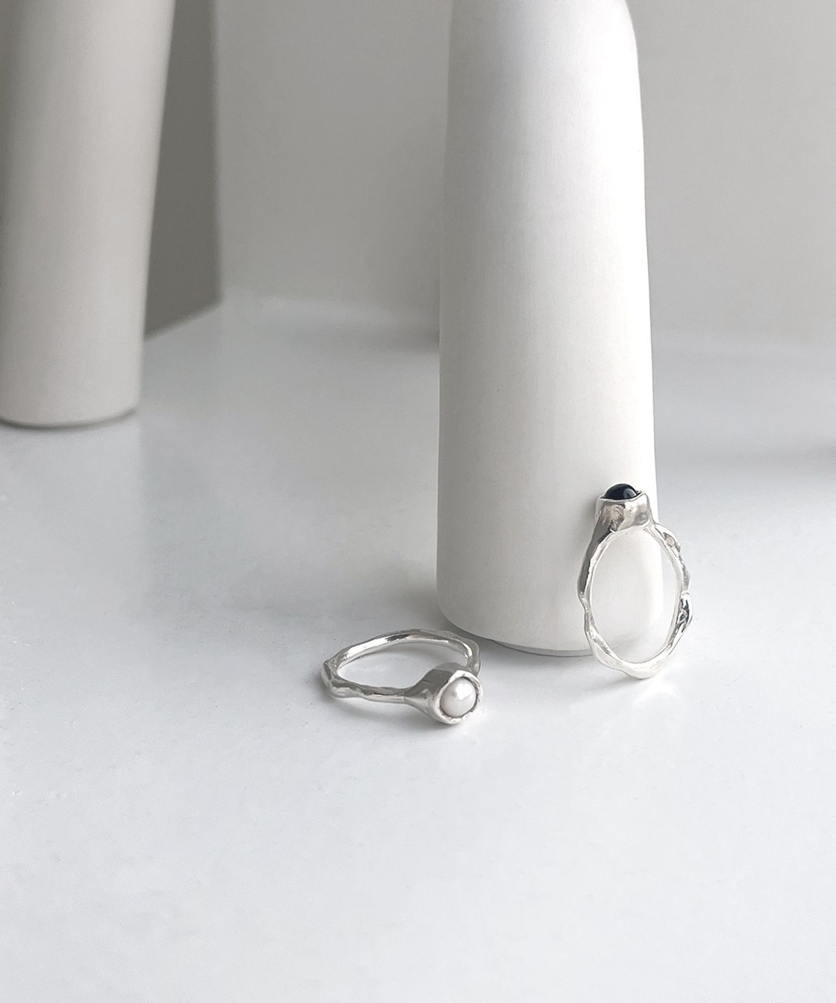 너울(NEOUL) Usual but nice Ring