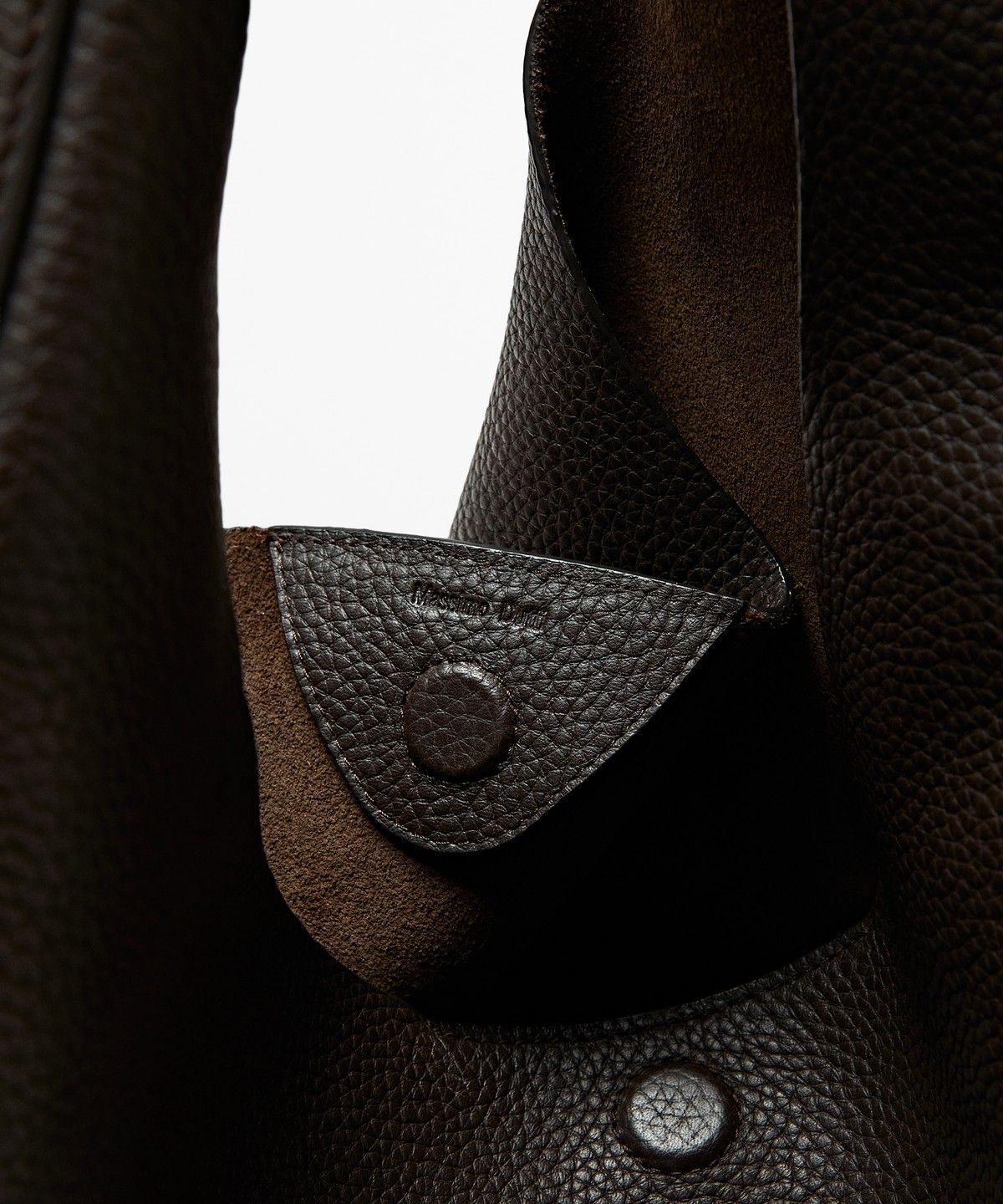 마시모두띠(MASSIMO DUTTI) 나파 가죽 숄더백
