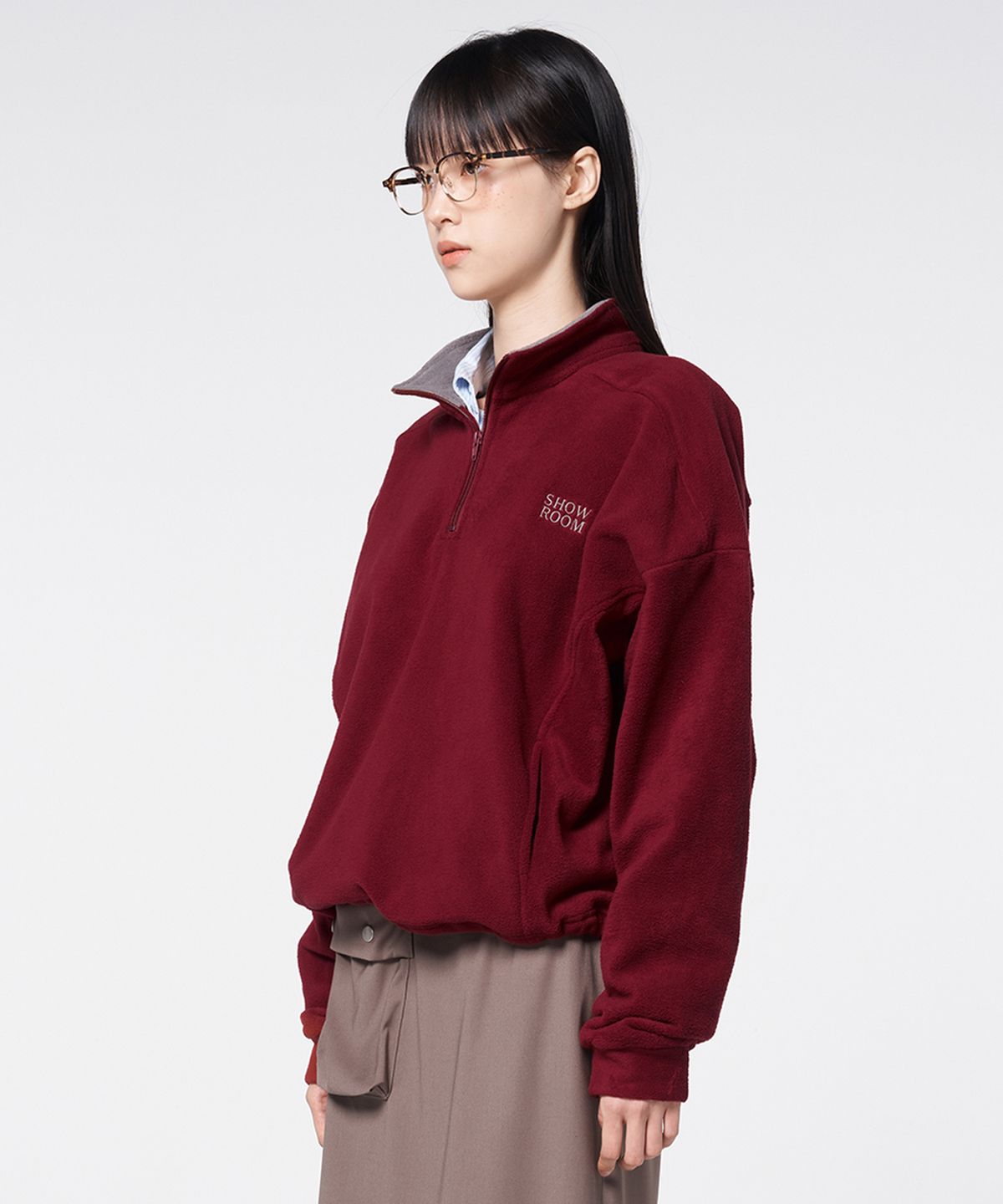 320쇼룸(320SHOWROOM) Two-Tone Fleece Half-Zip Pullover Red