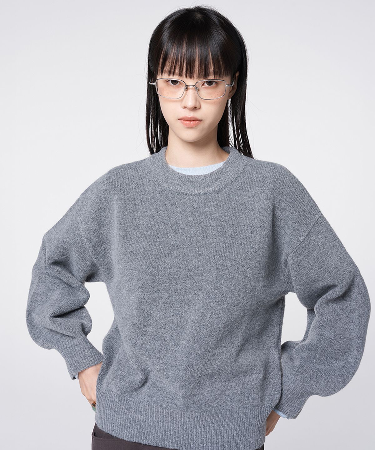 320쇼룸(320SHOWROOM) Wool Blend Brushed Crew Neck Knit Sweater Gray