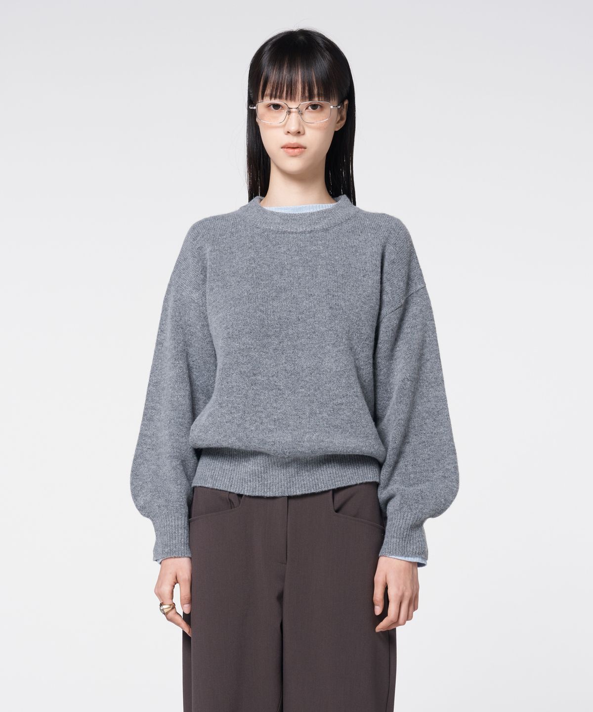 320쇼룸(320SHOWROOM) Wool Blend Brushed Crew Neck Knit Sweater Gray