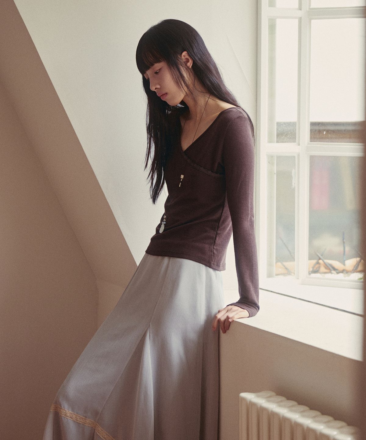 오앨(OUEL) LACE TRIM JERSEY TOP_BROWN