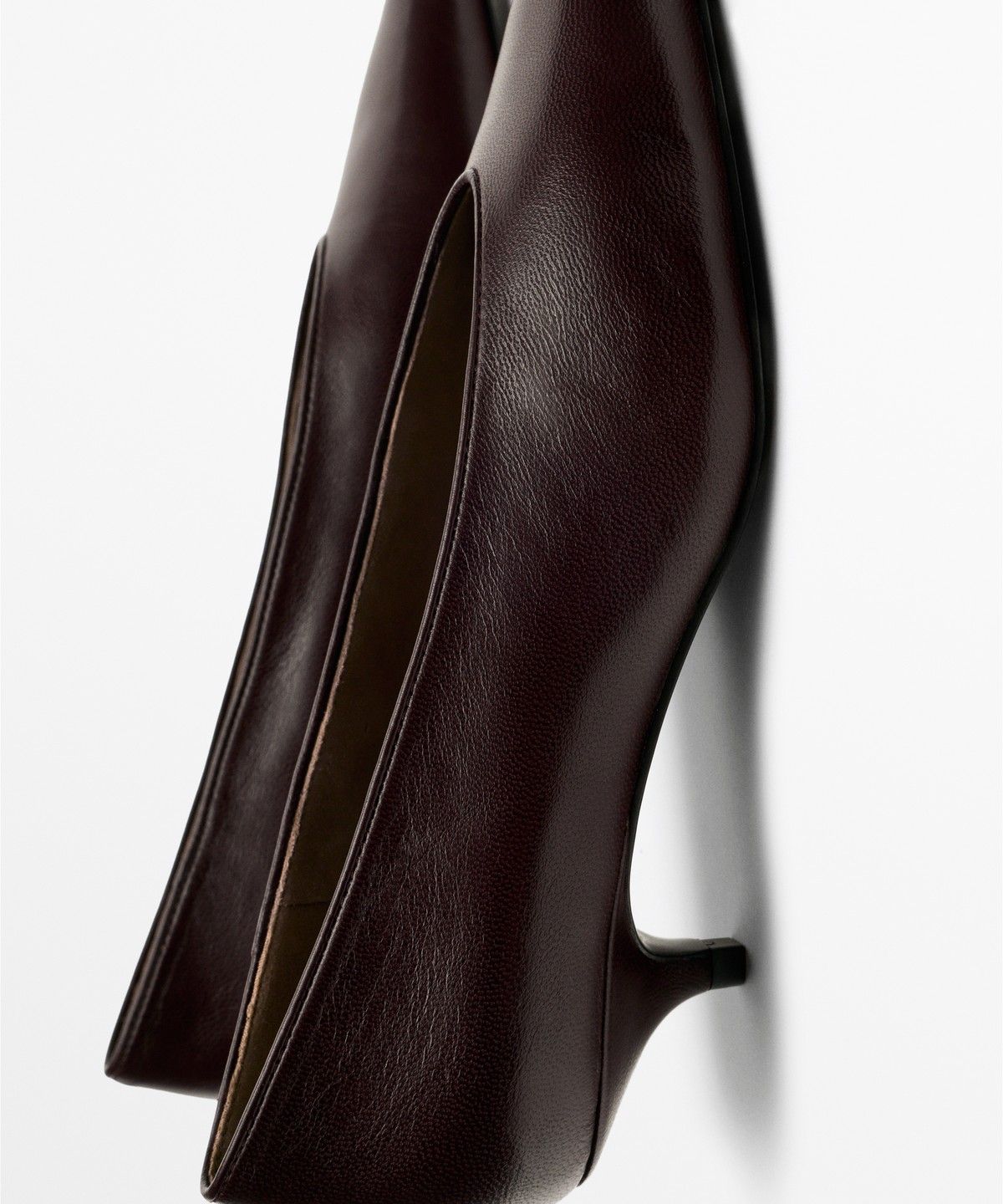 마시모두띠(MASSIMO DUTTI) 포인티드 토 힐 슈즈
