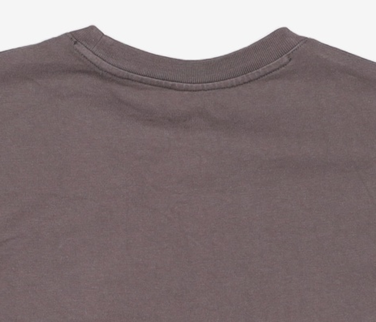 무신사 스탠다드(MUSINSA STANDARD) 레귤러 크롭 티셔츠 [건메탈] XL