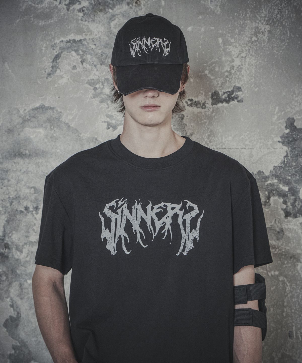 씨비전 바이 씨에스씨(CIVISION BY CSC) SINNERS LOGO T-SHIRTS