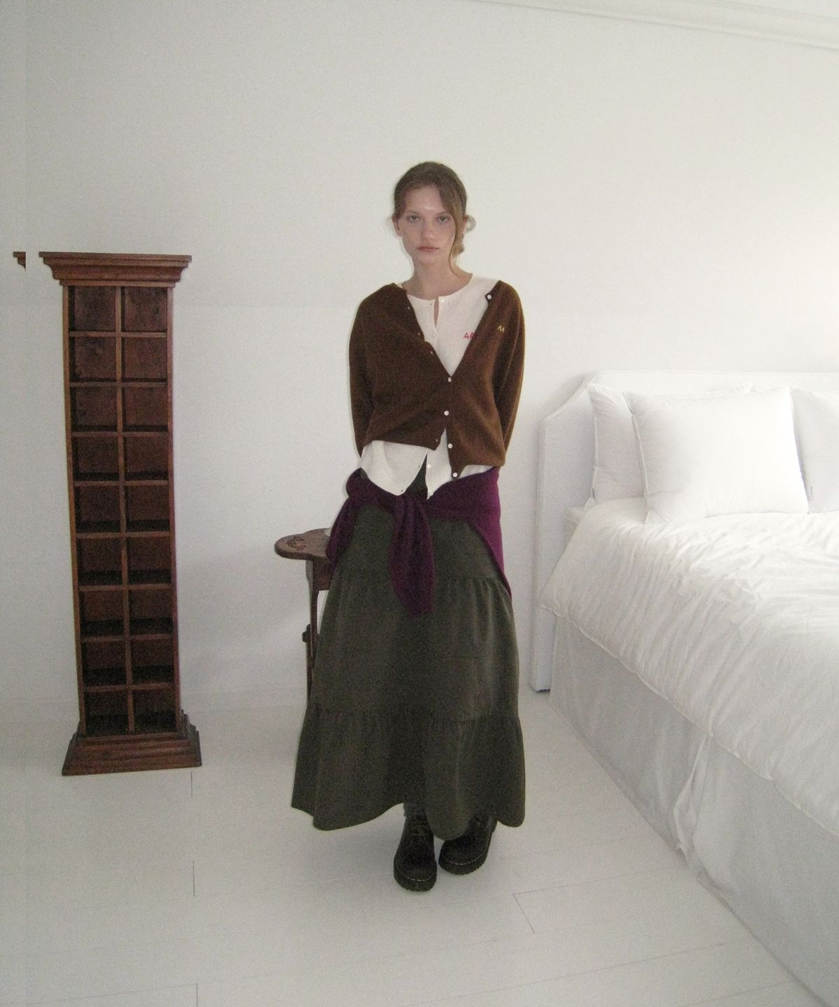어패럴아카이브(APPAREL ARCHIVE) Crayon wool round cardigan - Brown