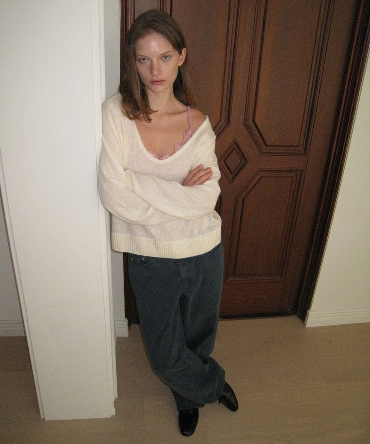 어패럴아카이브(APPAREL ARCHIVE) Olin mohair deep u-neck knit - Cream