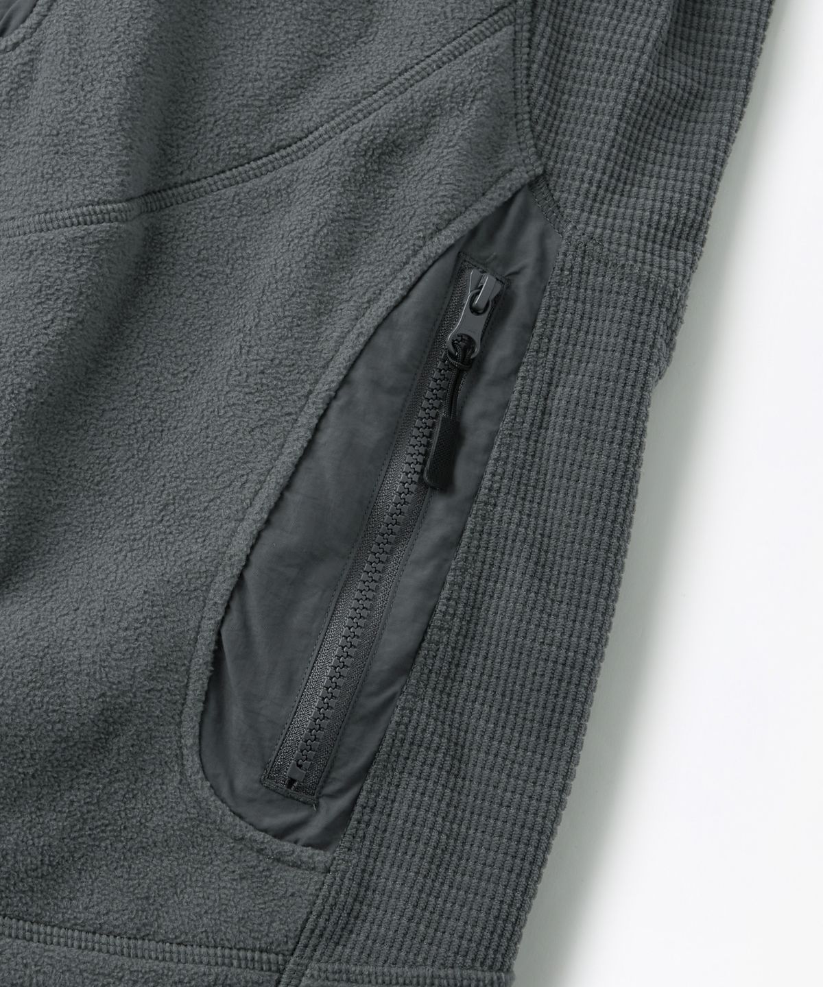 아웃스탠딩(OUTSTANDING) MILITARY FLEECE JACKET_GRAY