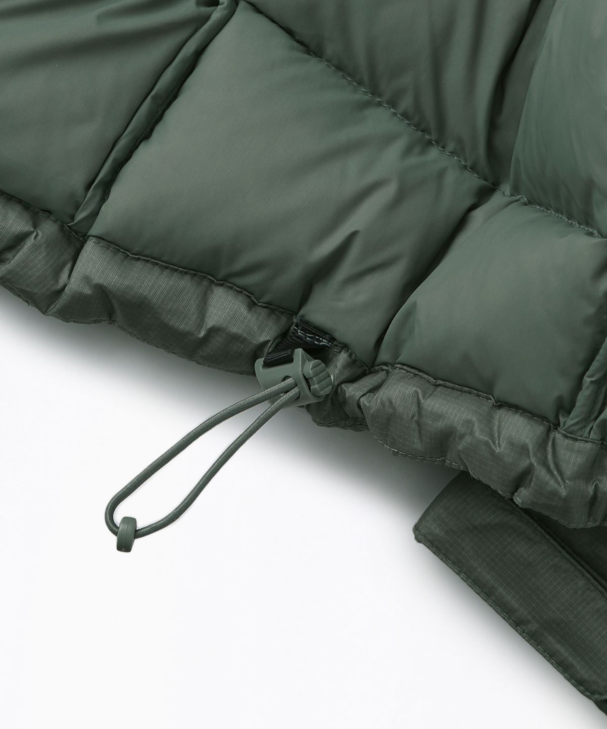 아웃스탠딩(OUTSTANDING) MUSCOVY DOWN MOUNTAIN BLOCK PARKA_ASH GREEN