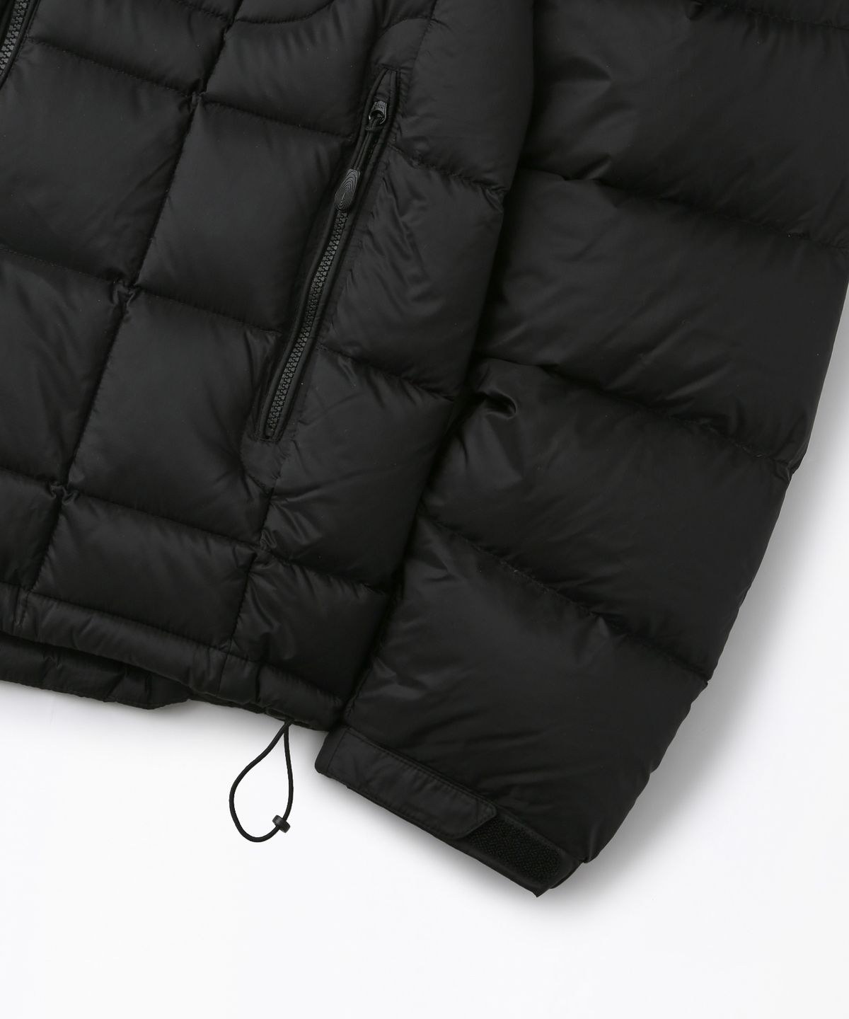아웃스탠딩(OUTSTANDING) MUSCOVY DOWN MOUNTAIN BLOCK PARKA_BLACK