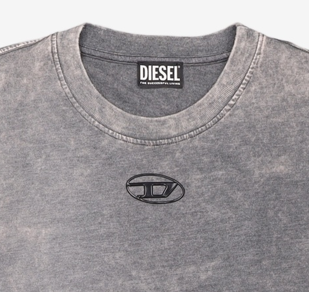 디젤(DIESEL) 반소매 티셔츠 L