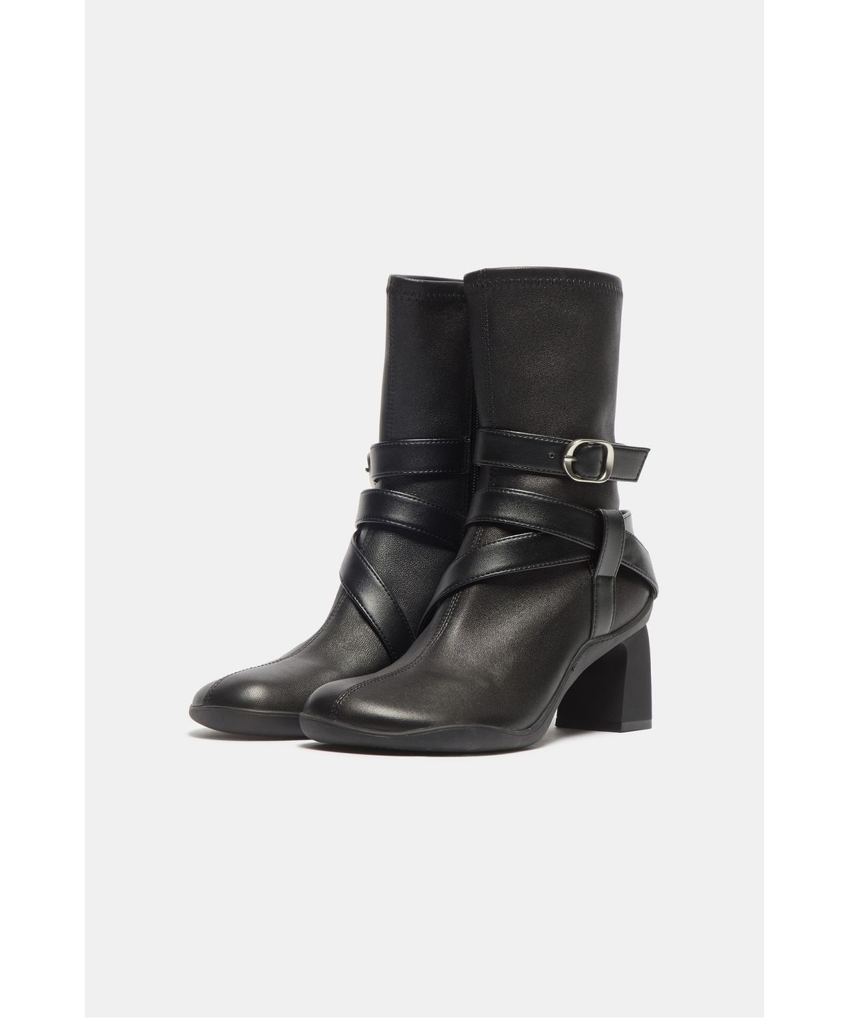 슈콤마보니(SUECOMMA BONNIE) Wrap buckle ankle boots(black)_DG3CW26503BLK