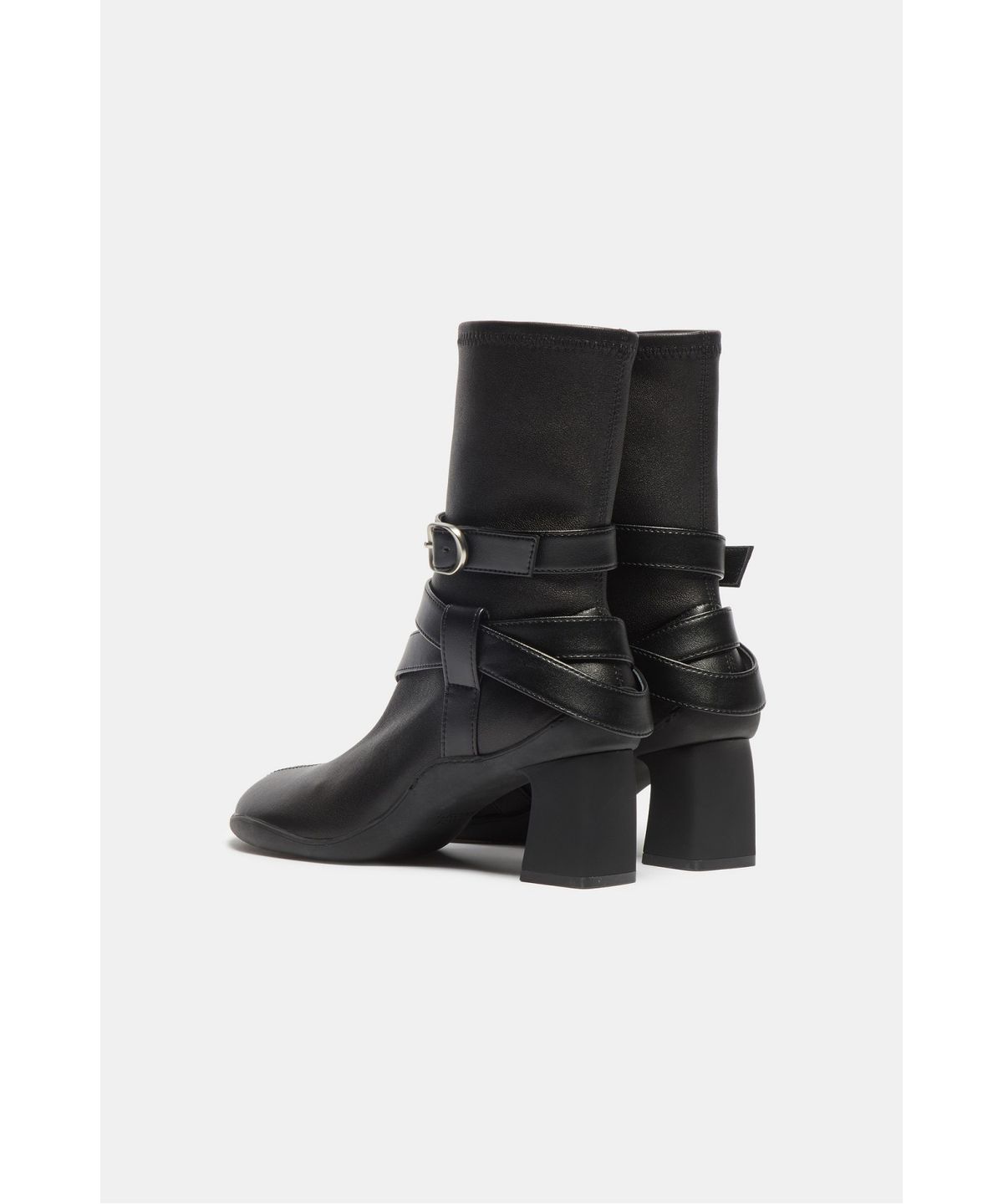 슈콤마보니(SUECOMMA BONNIE) Wrap buckle ankle boots(black)_DG3CW26503BLK
