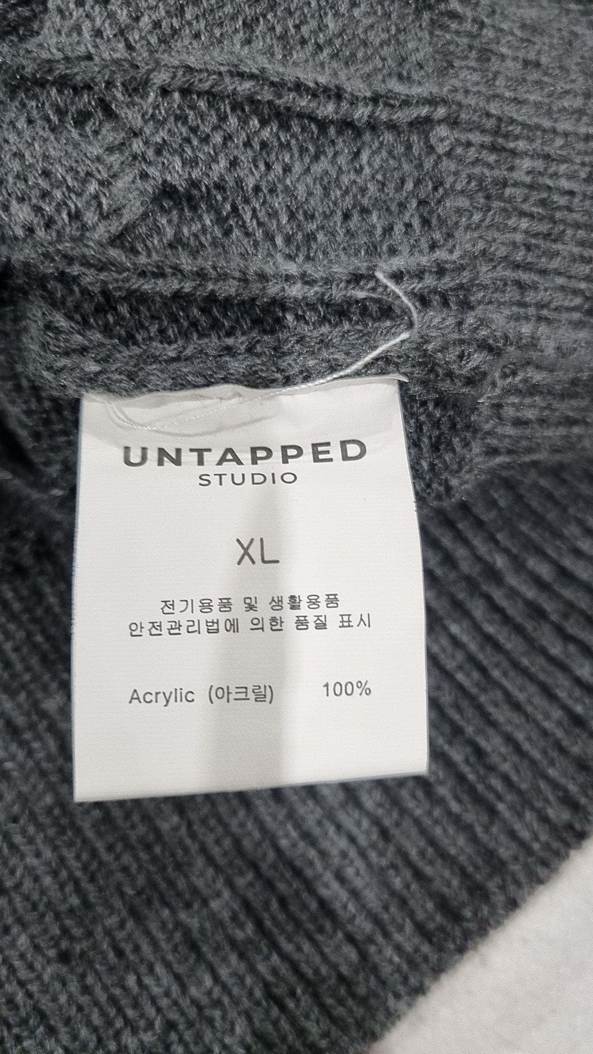 언탭트 스튜디오(UNTAPPED STUDIO) 니트/스웨터 XL