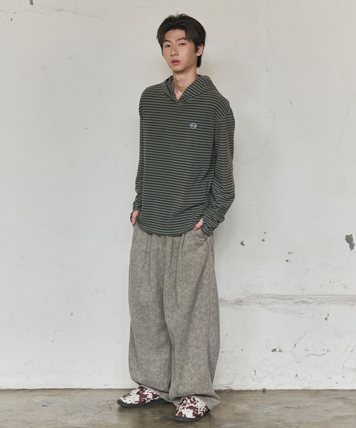 논타입(NONTYPE) MULTI STRIPE FLEECE HOODY (GREEN)