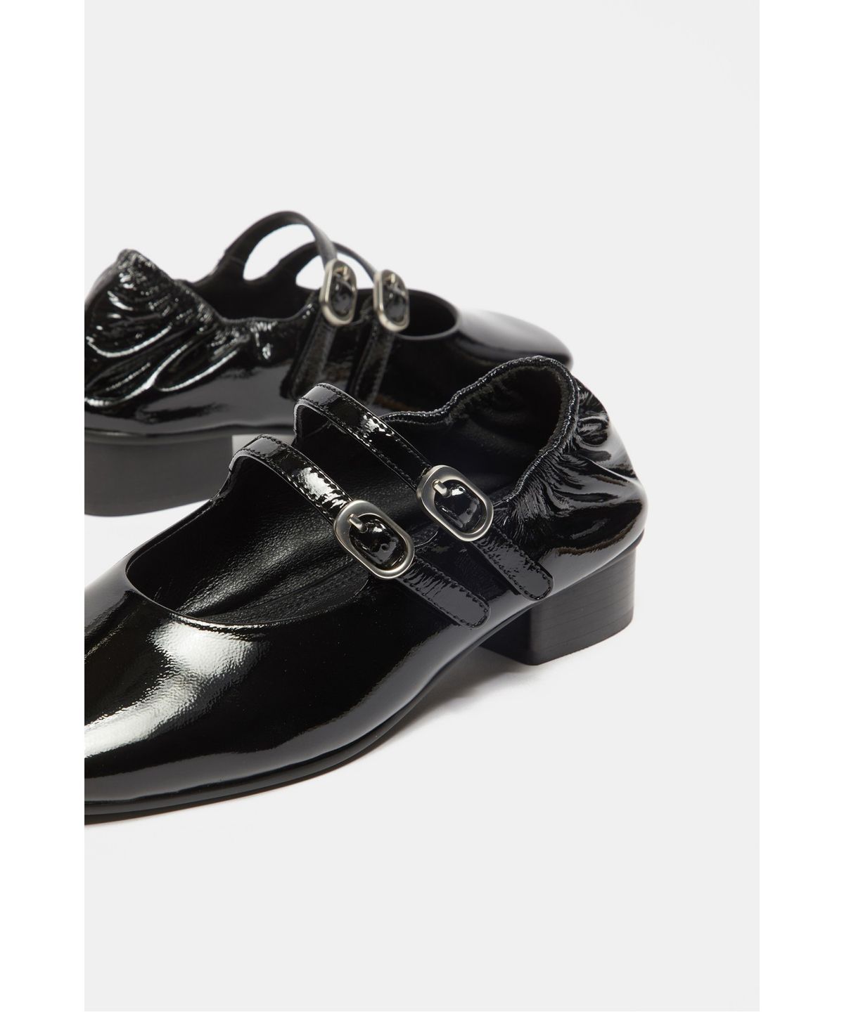 슈콤마보니(SUECOMMA BONNIE) Shirred maryjane flats(black)_DG1DA26503BLK