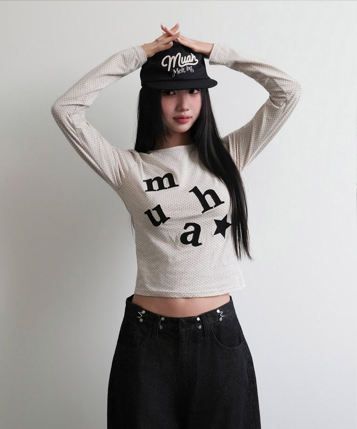 무아무아(MUAHMUAH) 레터링 무아 스냅백 [블랙]
