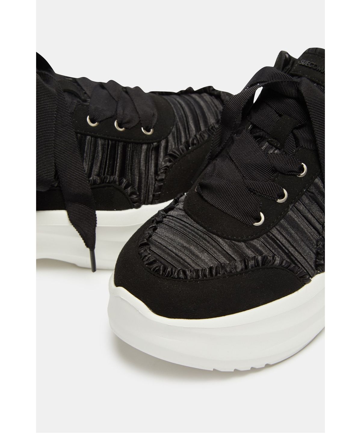 슈콤마보니(SUECOMMA BONNIE) Shirring platform sneakers(black)_DG4DA26523BLK