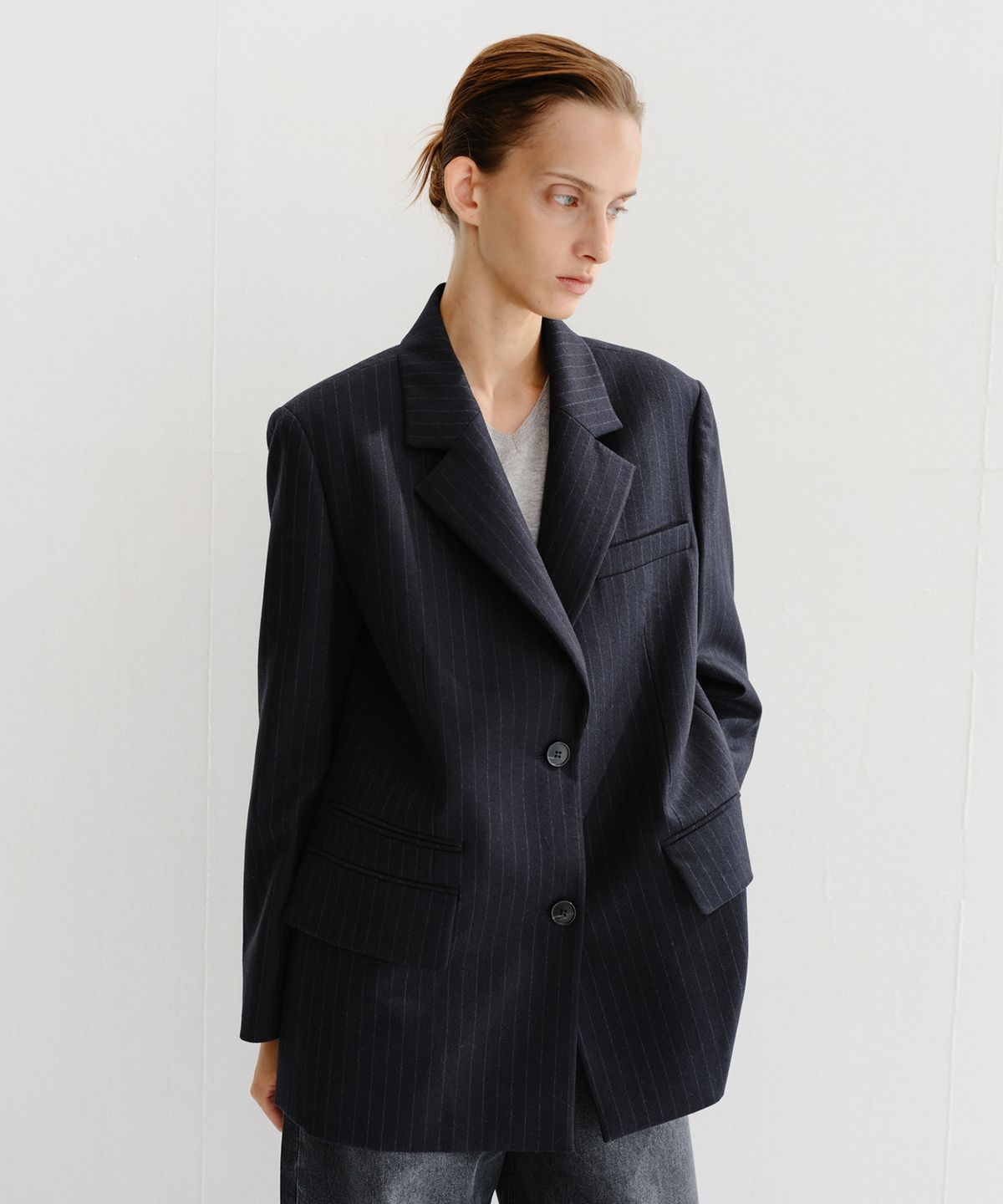 이아(EAAH) LOE WOOL SINGLE JACKET (NAVY STRIPE)