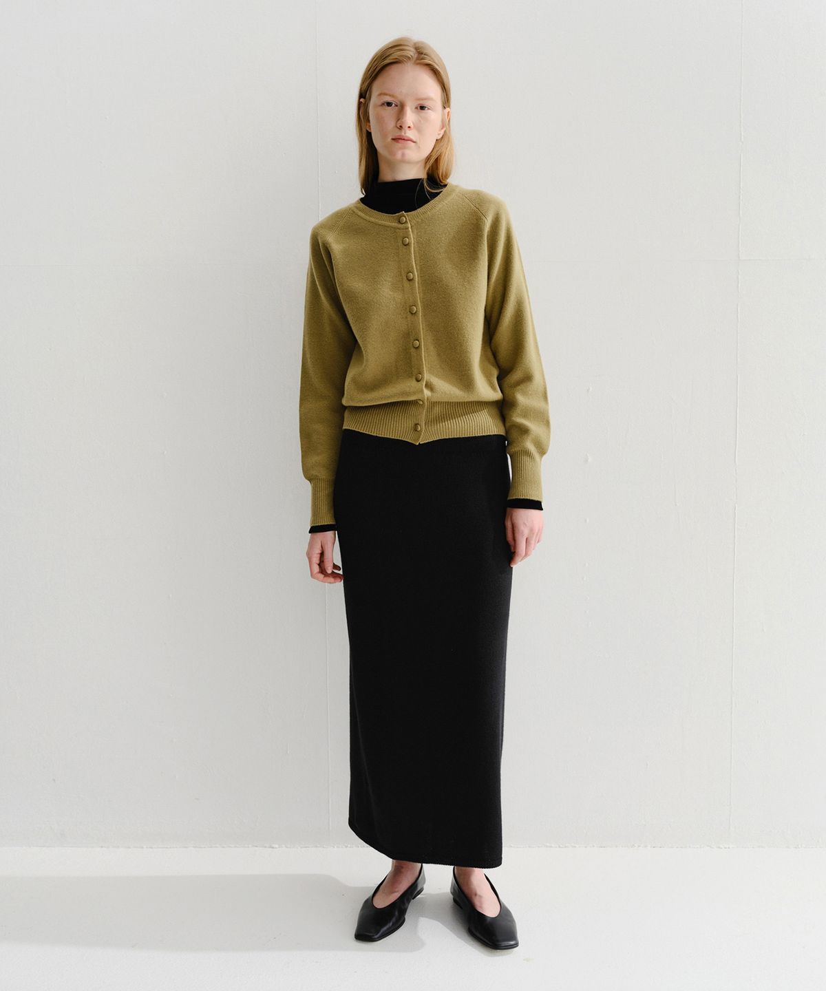 이아(EAAH) MIA CASHMERE KNIT CARDIGAN (OLIVE)