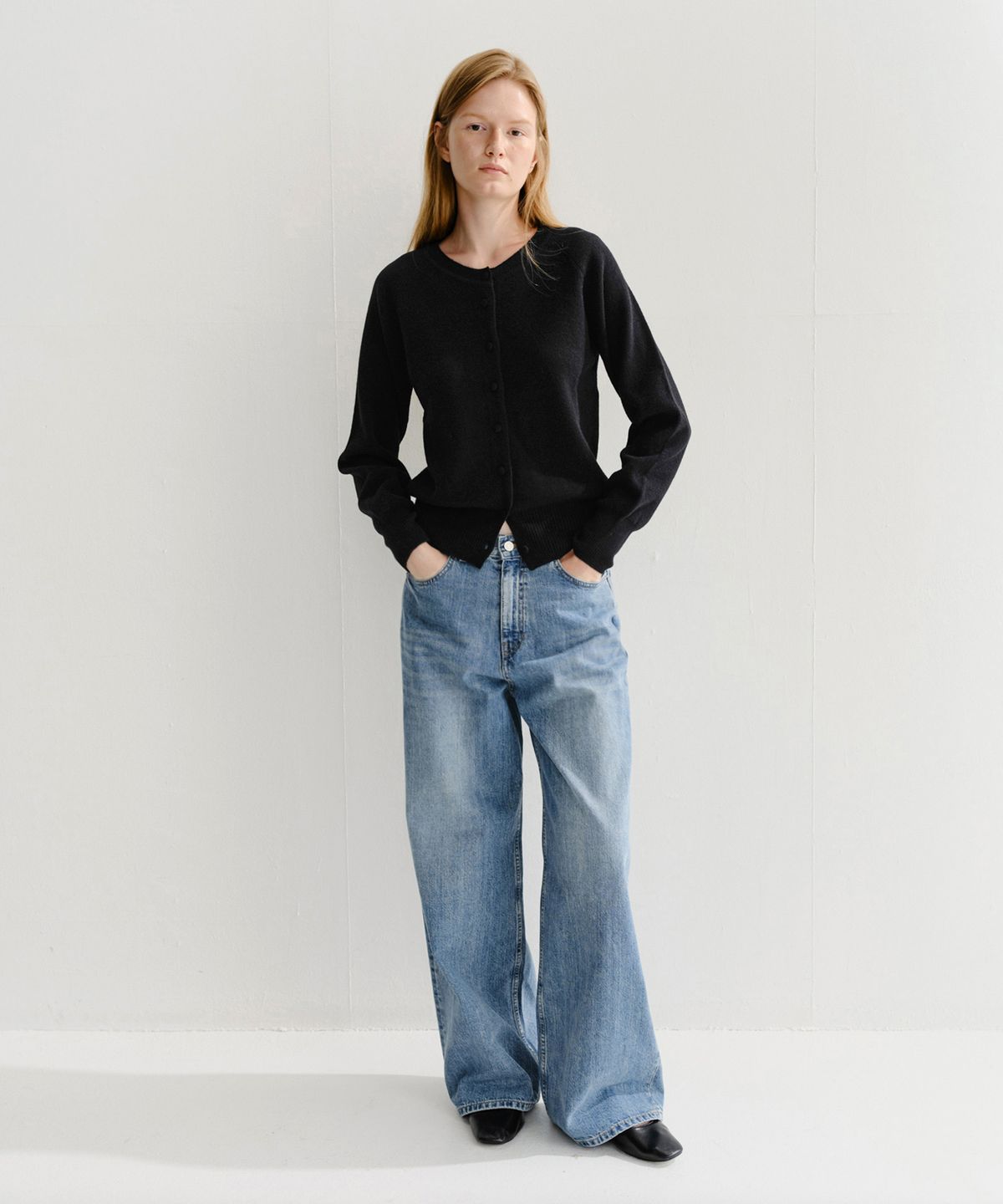 이아(EAAH) MIA CASHMERE KNIT CARDIGAN (BLACK)