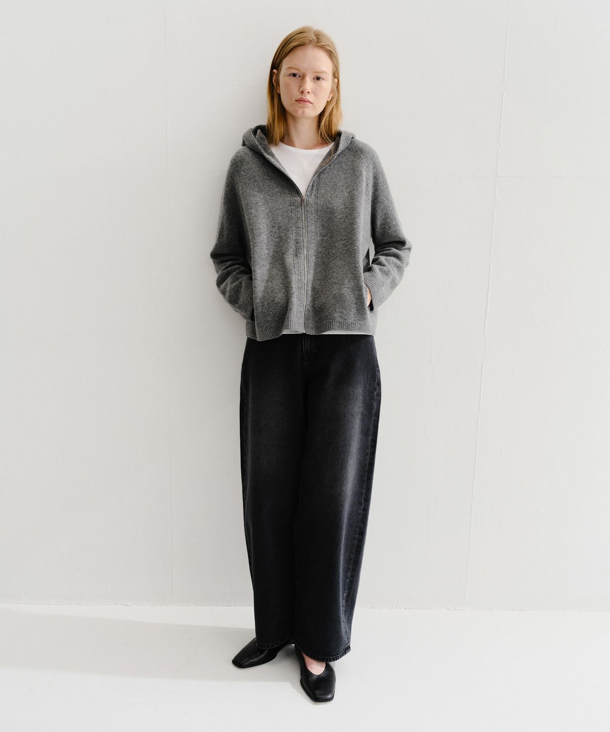 이아(EAAH) AUSTIN CASHMERE HOODIE ZIP UP (GREY)