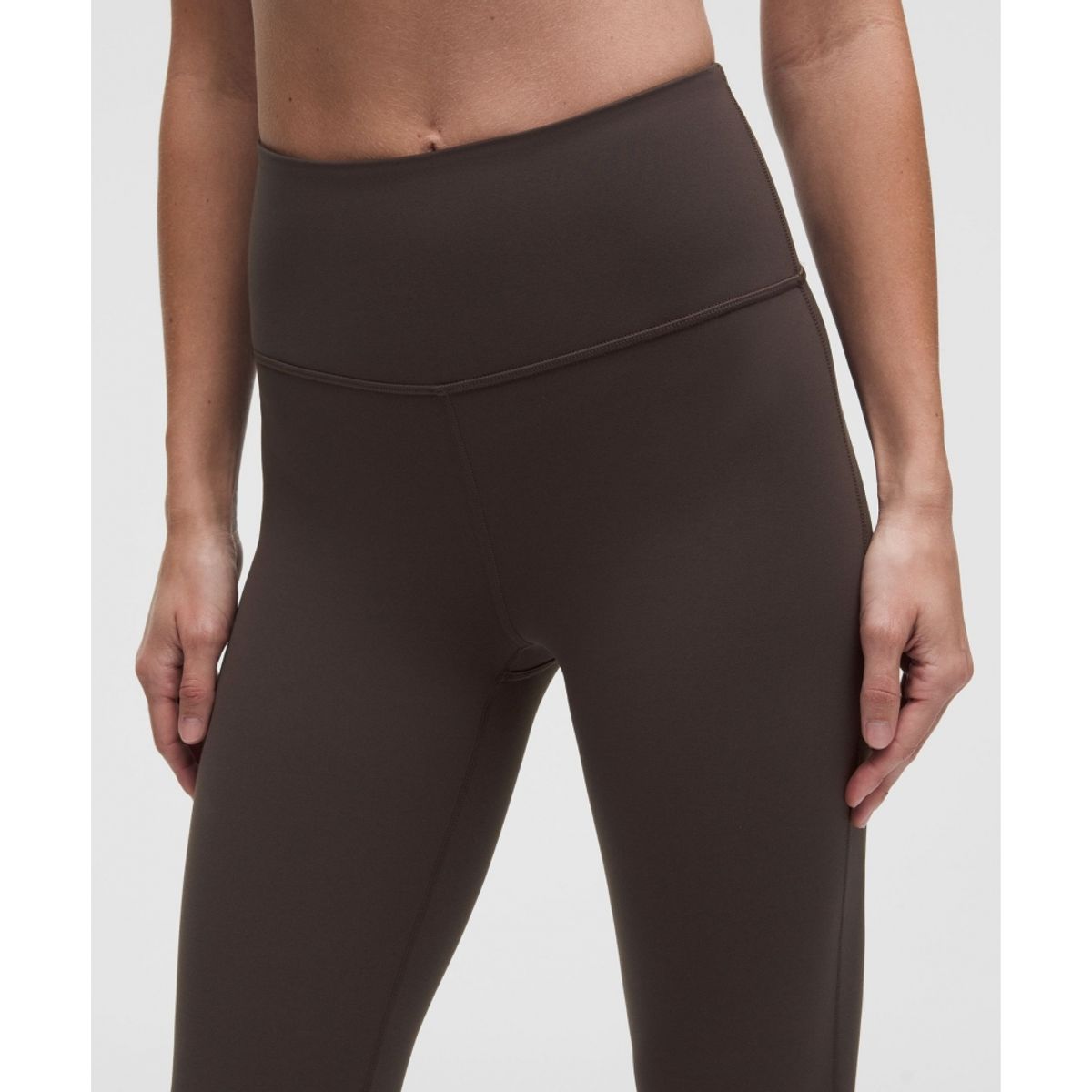 룰루레몬(LULULEMON) 그루브 Nulu 슈퍼 하이라이즈 플레어드 팬츠 *레귤러