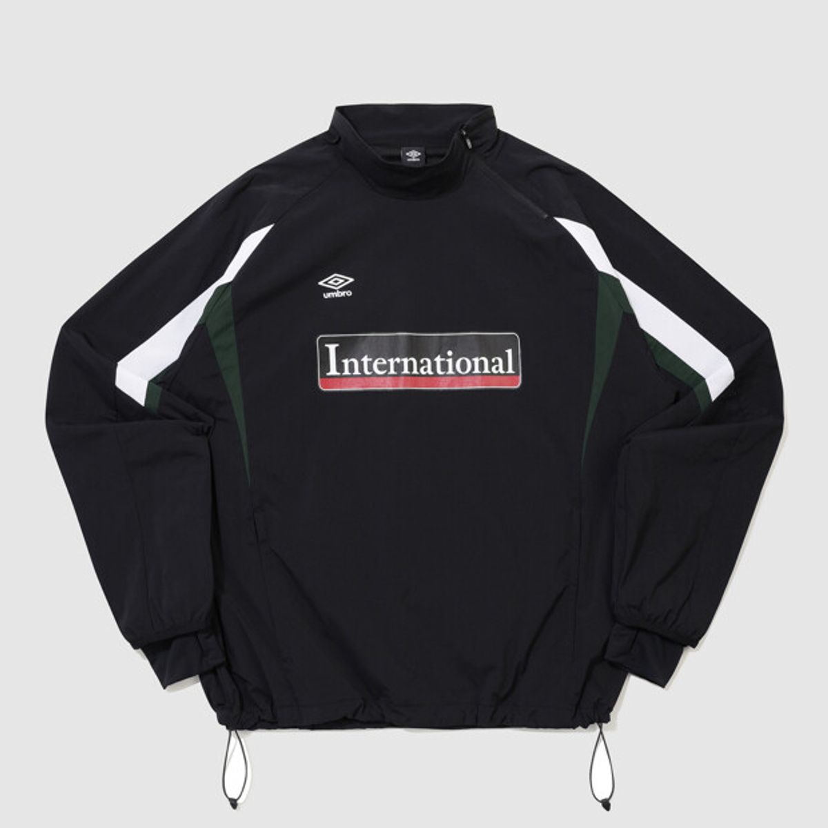 엄브로(UMBRO) 아이코닉 웜업 하이넥 피스테 블랙 UR321SWT98