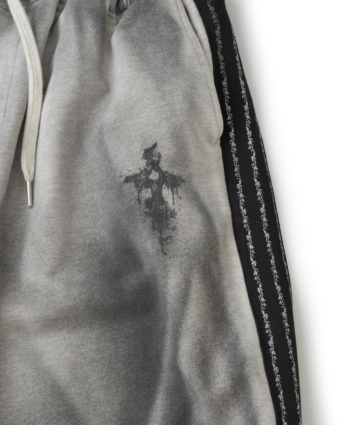 낫포너드(NOT4NERD) Dirty Washed Thorns Line Track Pants - Light Grey