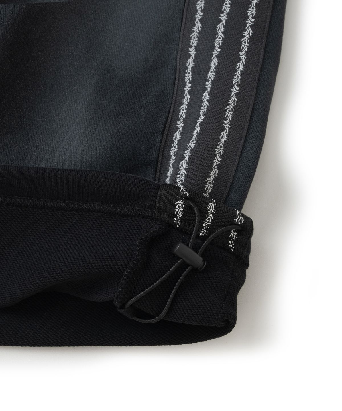 낫포너드(NOT4NERD) Dirty Washed Thorns Line Track Pants - Black
