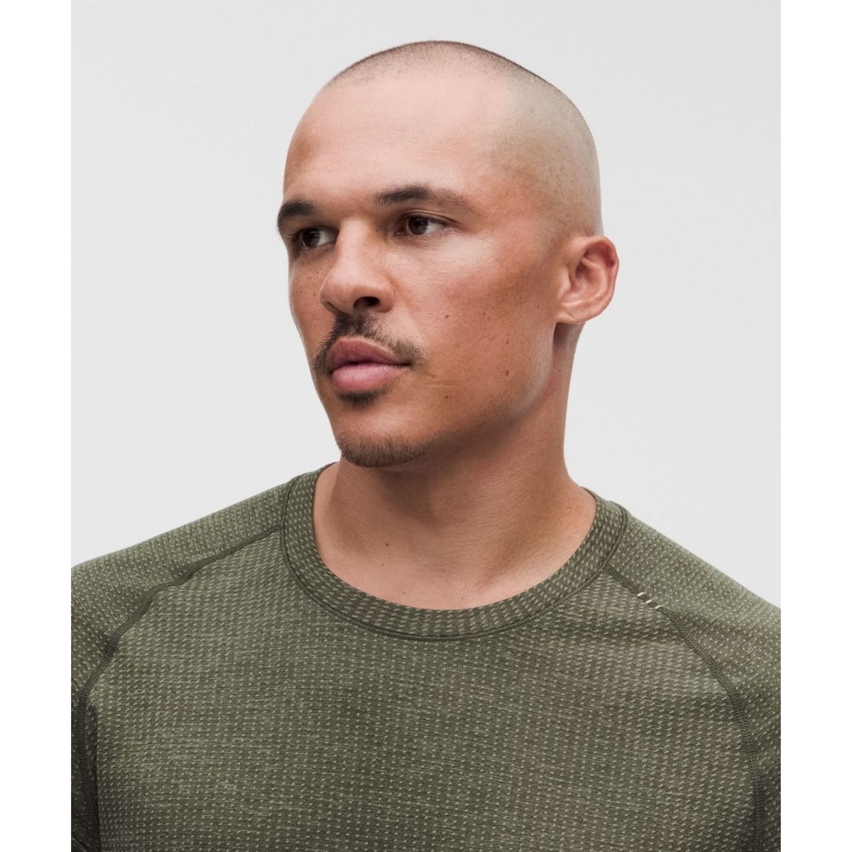 룰루레몬(LULULEMON) 메탈 벤트 테크 숏슬리브 셔츠  CYFR DPFT