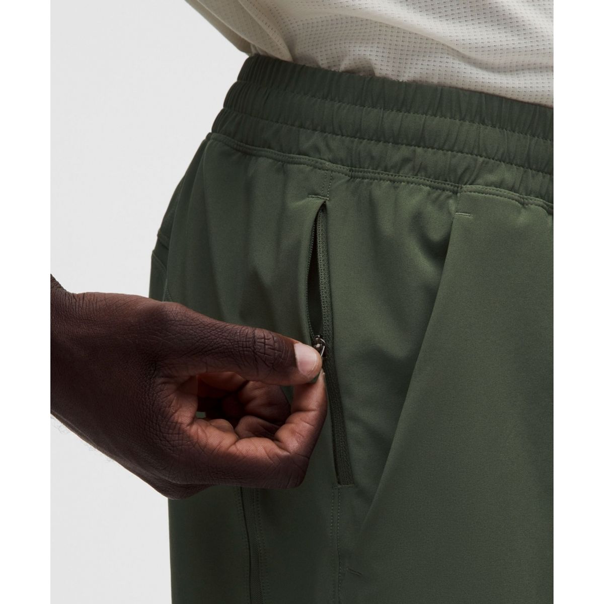 룰루레몬(LULULEMON) 페이스 브레이커 라이너리스 쇼츠 5inch *업데이트  SYEG
