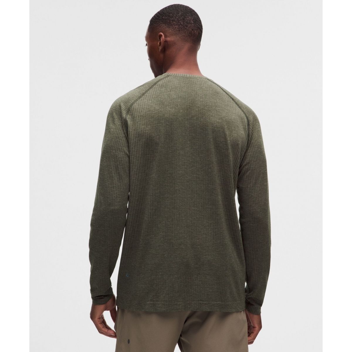 룰루레몬(LULULEMON) 메탈 벤트 테크 롱슬리브 셔츠  CYFR DPFT