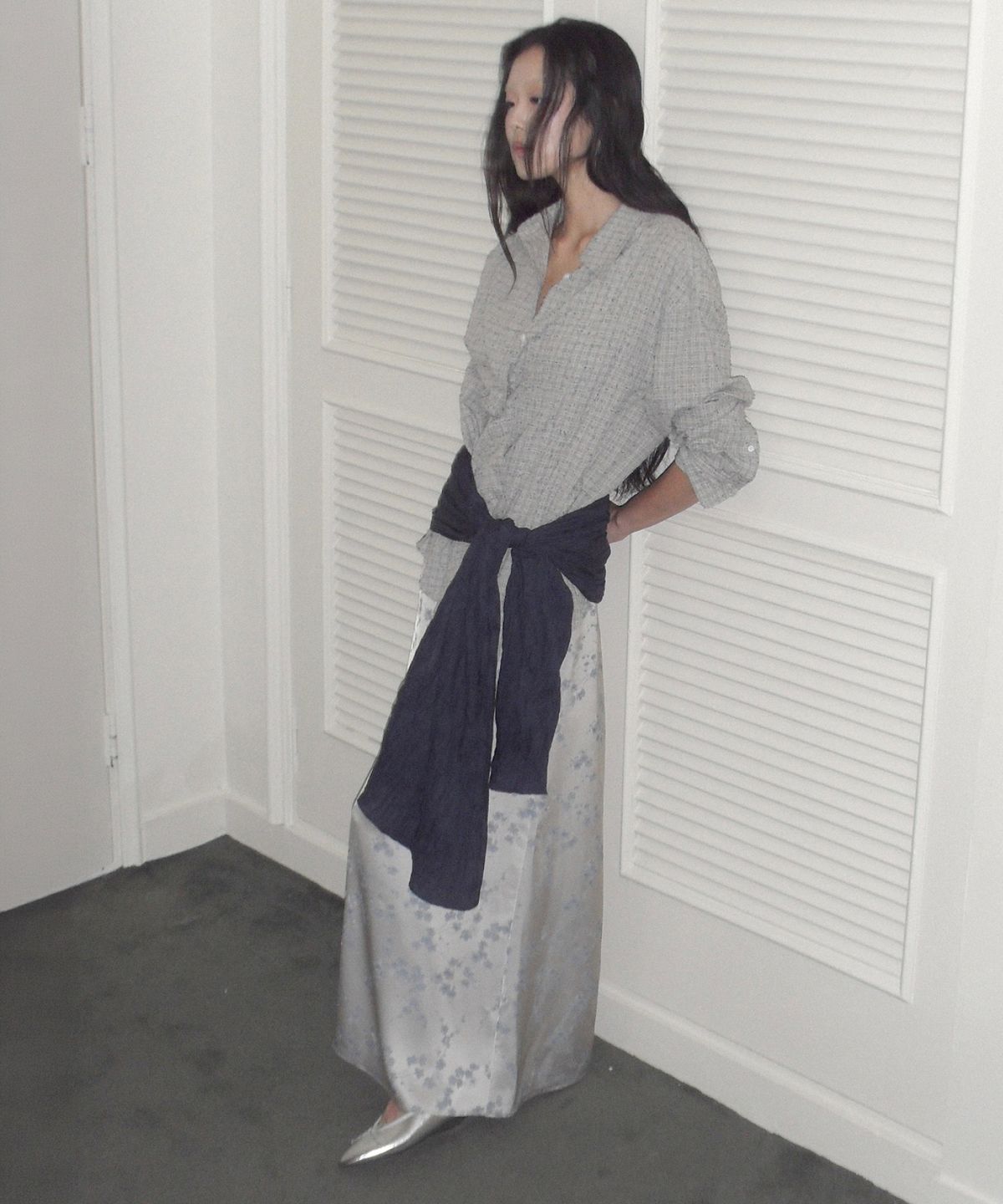 포에브(POEV) Solid Wide Crinkled Scarf [2 Color]