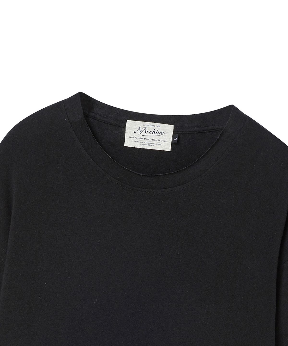 비욘드클로젯(BEYOND CLOSET) [COLLECTION LINE] 소프트 울 롱 슬리브 블랙