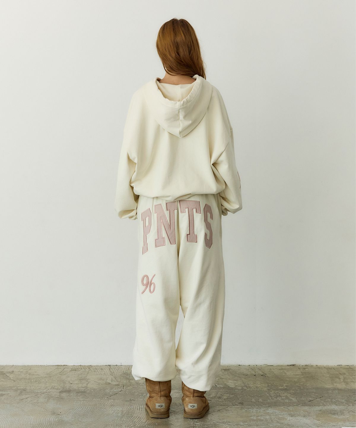 페이네틱(PAINETIC) PNTS Soft Zip-up Hoodie (IVORY)